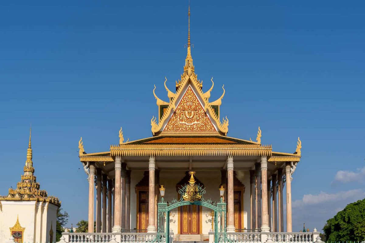 Pagoda D'argento o Tempio del Buddha di Smeraldo e Cristallo